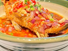 香酥大鲫鱼-费大厨辣椒炒肉(黄兴中心广场店)