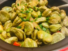 油焖蚕豆-梦都海鲜酒家(万达广场江桥店)