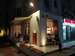 -Line 咖啡(石厦花园店)