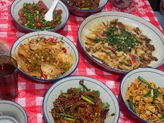 -荆九爷爆炒桥头三嫩(云南北路店)