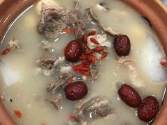 清汤羊肉煲-鹤睦鱼生·啫啫煲·海鲜(保利百合店)