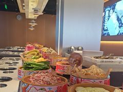 -龍歌自助小火锅(市北CBD万达店)
