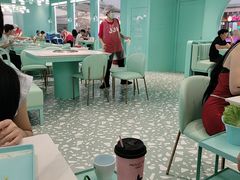 -季季红火锅(柳州城中万达二店)