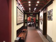 -梅龙镇酒家(南京西路总店)