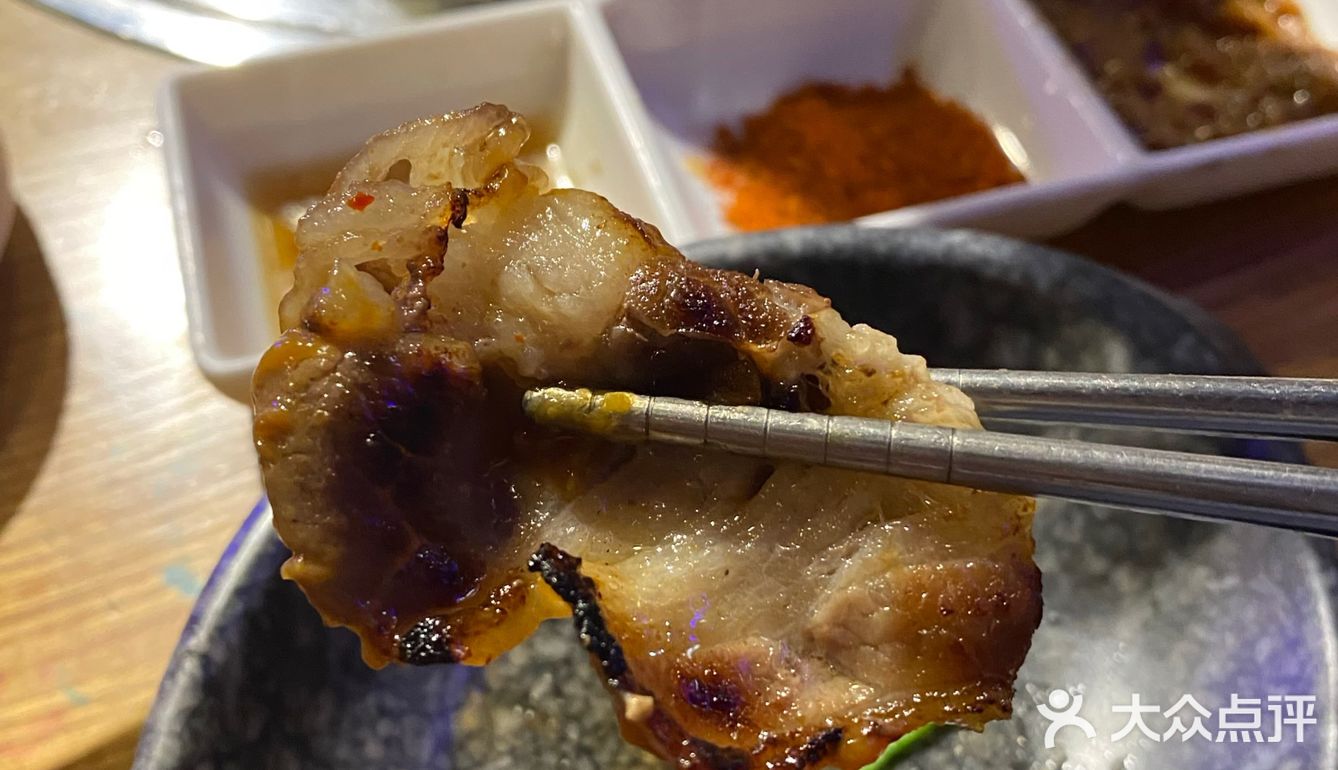 圣诞约会餐厅指南｜九尾壶·炭火烤肉