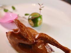 乳鸽-广州文华东方酒店·江-由辉师傅主理