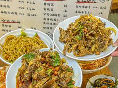 -萍姨抻面馆·鸡架冒菜(清湖店)