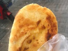 葱油饼-广慈小吃铺沪味佳饭堂