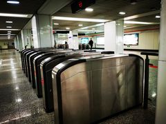 -常熟路(地铁站)