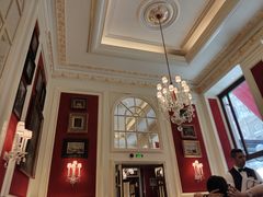 -Cafe Sacher(WIEN)