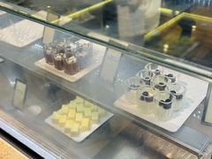 -大中华希尔顿酒店-念自助餐·嗨啤·小龙虾