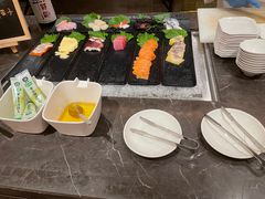 -云端西餐厅(南宁龙光那莲豪华精选酒店)