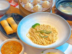 -馋三尺蟹粉小笼(人民广场店)