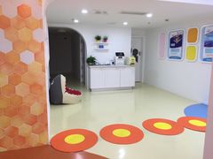 -乐游宝宝亲子游泳(徐汇中心)