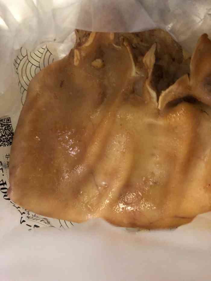 猪手,猪头肉,方肉现出锅味道极佳,半成品菜很干净,炒时也很方便!