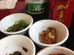 -老石黑山羊毛驴肉火锅(金凯广场店)