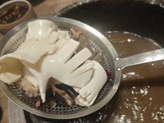 -蘑界·野生菌火锅(深业上城店)