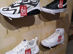 -NIKE(沪闵路南方友谊商城店)