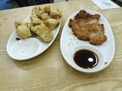 -珊珊小笼馆(仙霞路店)