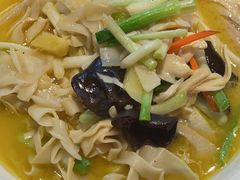 -小吴越·江浙融合菜(惠山万达广场店)