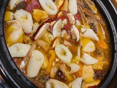-一朵菌·野生菌探索家火锅(南亚店)