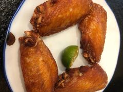 -何妹湿辣牛肉·粤式烧烤砂煲(桂雅路店)