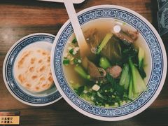 -陇兴楼兰州拉面(西安咸阳国际机场店)