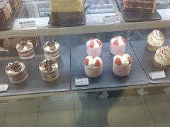 -焙丽拾光(麦凯乐直营店)