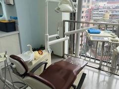 -极光口腔·矫正种植修复(锦江店)