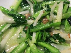 香菇炒鸡毛菜-辛香汇(大华第一坊店)