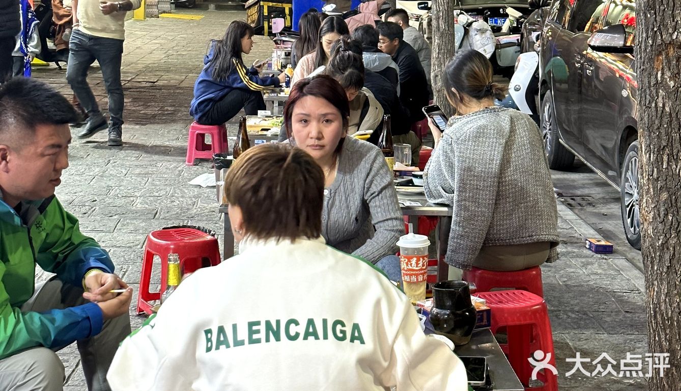 这家烧烤好好吃