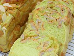 菠菜芋泥吐司-富贵面包公司(运河店)