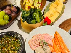 -芸山季·云南野生菌火锅(人民广场来福士店)