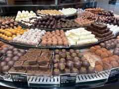 -Laderach 莱德拉(上海环贸iapm店)