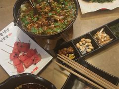 -何师烧烤·香辣蟹·川菜·30年老品牌(太古里旗舰店)