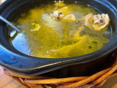 -品鲜村农家菜·阳澄湖大闸蟹(总店)