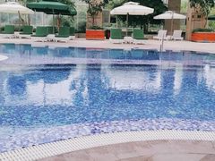 -三岔湖环球融创天堂洲际酒店水乐园