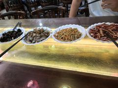 -金杨拉面王小吃面馆·牛三宝面·红烧牛肉粉
