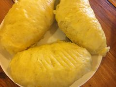 -闯关东东北农家菜(崂山石老人店)