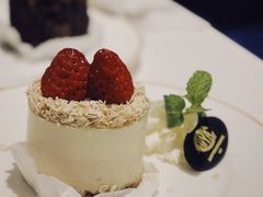 招牌燕麦蛋糕-COVA(新天地Xintiandi店)