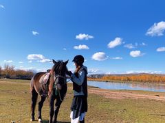 -额尔古纳黑山头绿野马帮骑马场
