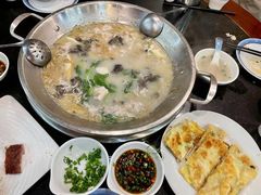 -老来福·非遗酸汤兔(凯旋路店)