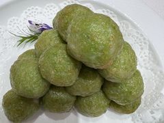 鲜虾芹菜丸-品海楼·大连海胆锅贴馆(东港店)