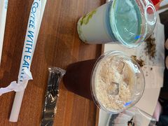 -抱抱地球咖啡馆(国家海洋博物馆店)