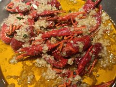 -巴厘龙虾·榜首油焖大虾(音乐学院·沿江酒馆店)