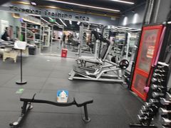 -VLines耀能运动24小时·月付制健身(京广桥店)