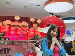 -m豆巧克力世界(上海世茂广场店)