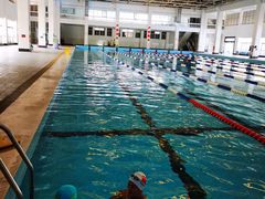 -海口经济学院游泳馆·室内标准泳池·户外休闲大泳池