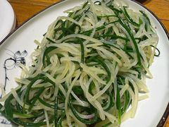 -蒙艾里民族传统菜蒙餐