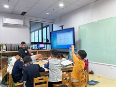 -爱乐梵国际儿童教育中心(古美店)